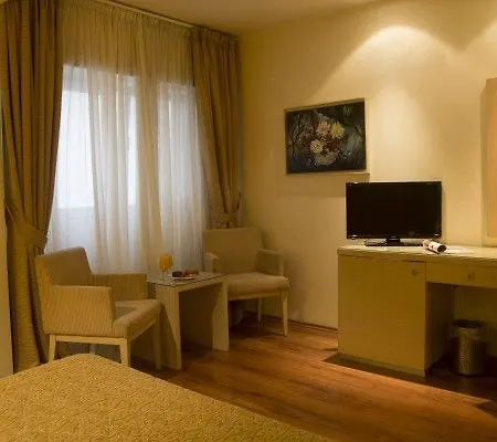 Hotel Davitel - Tobacco